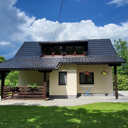 Holiday Home, Apartman Obajdin Slunj Exteriör bild