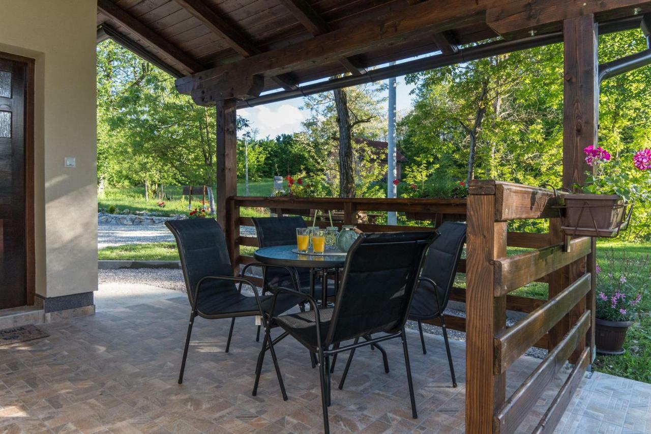 Holiday Home, Apartman Obajdin Slunj Exteriör bild