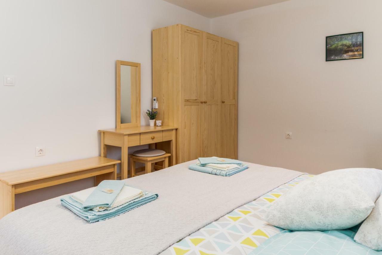 Holiday Home, Apartman Obajdin Slunj Exteriör bild