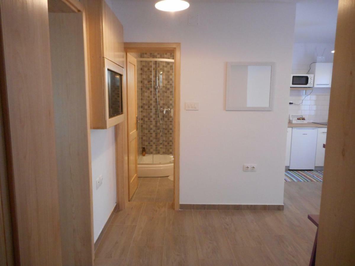 Holiday Home, Apartman Obajdin Slunj Exteriör bild